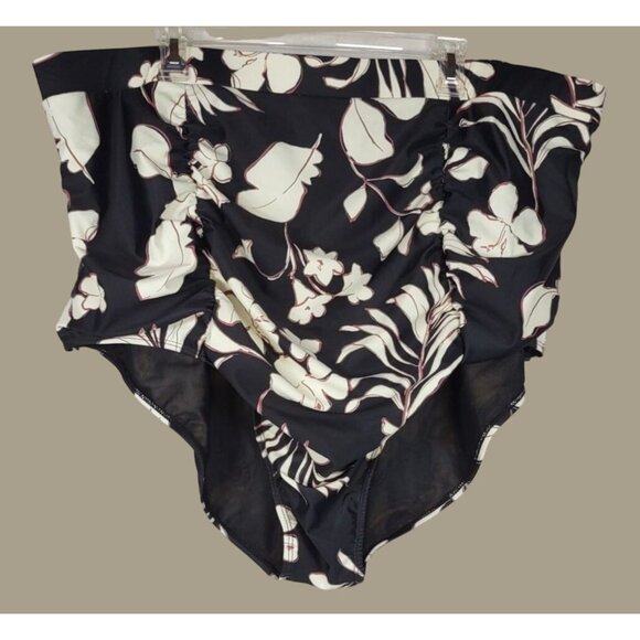 In the Style Women's Black and Cream Floral 2-piece Bikini Set Size 26 NWT - Picture 16 of 16